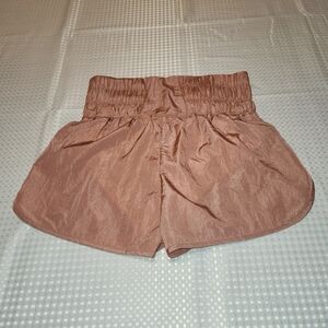 Women's Rose Gold Shorts Size Medium
